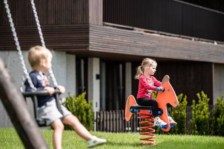 Schaukeln & den Himmel berühren