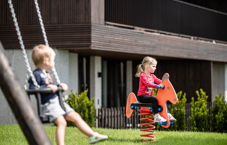 Schaukeln & den Himmel berühren