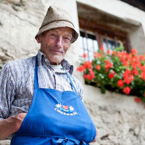 Auf urige Bergbauern treffen